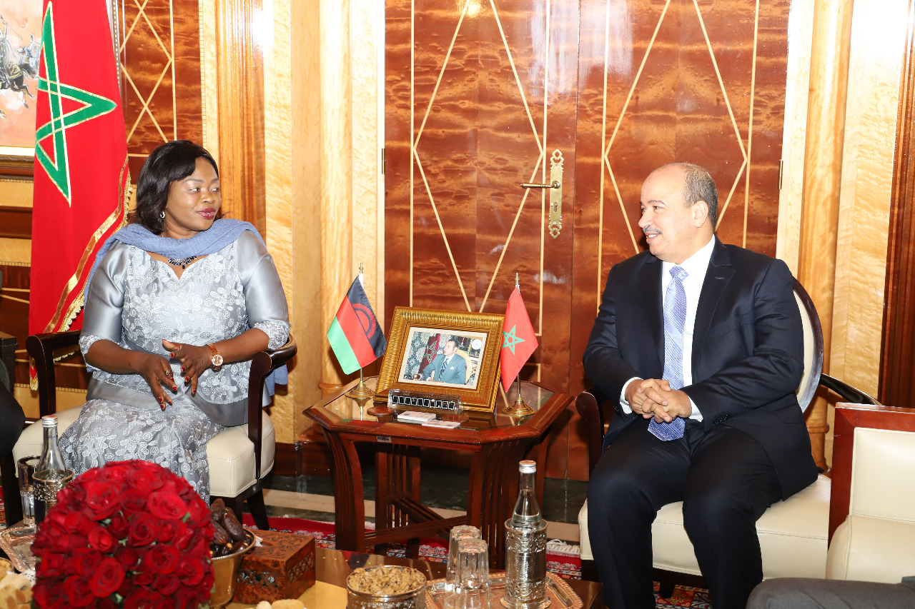 Le Président de la Chambre des Conseillers accueille la Présidente de l'Assemblée nationale de la République du Malawi.